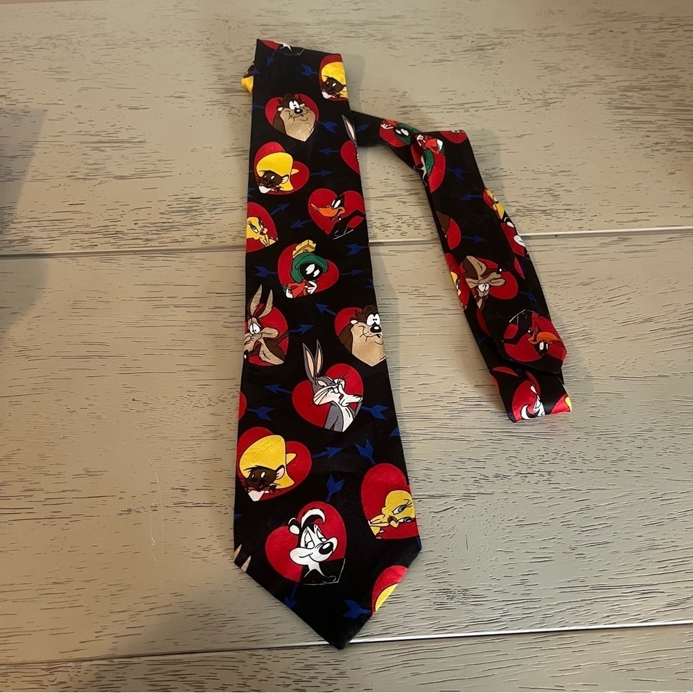 1994 Looney Tunes Mania Necktie Marvin Martian Tweety Bugs Cupid Hearts Speedy
